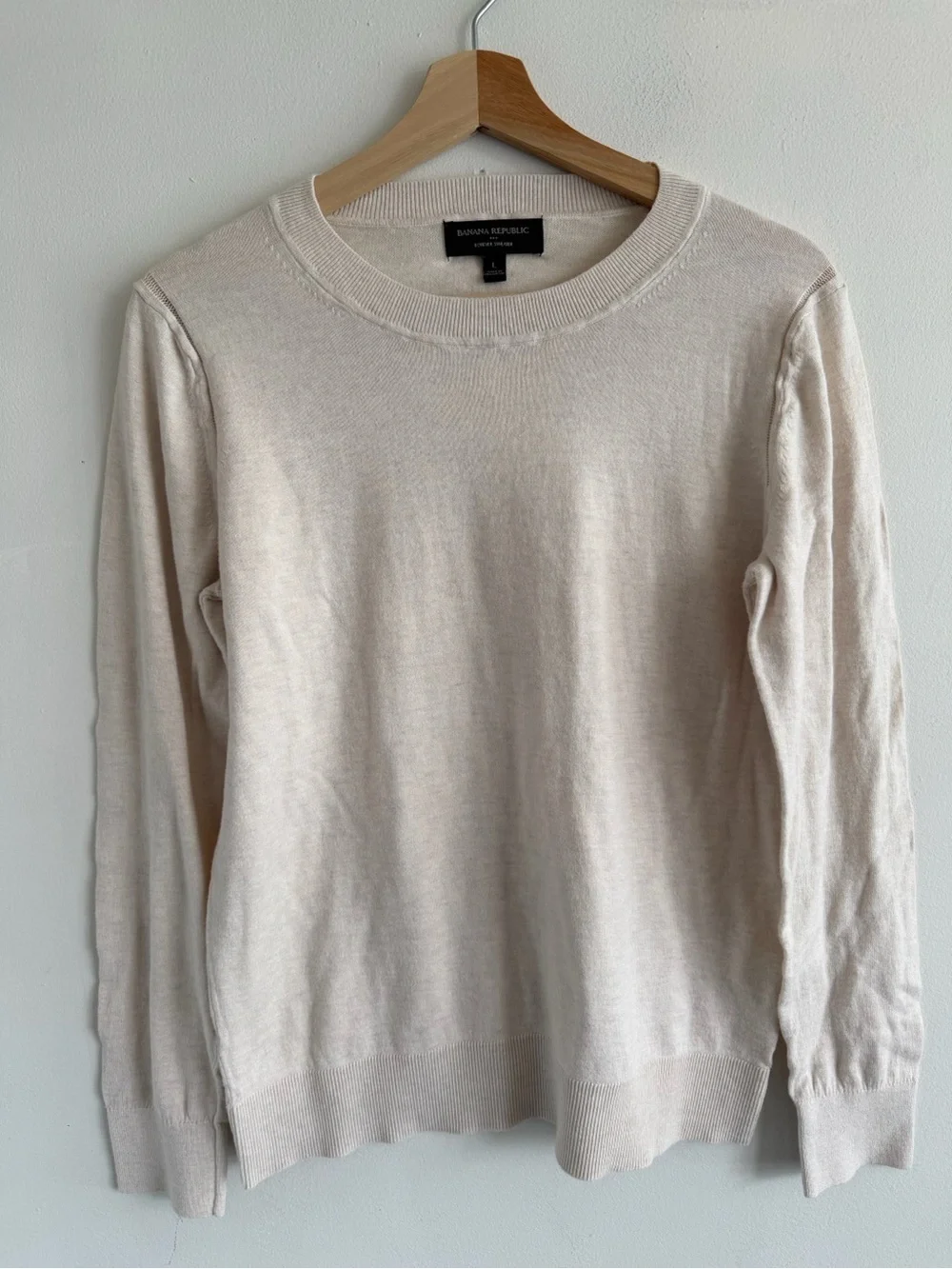 Banana Republic Light Beige Crewneck Sweater